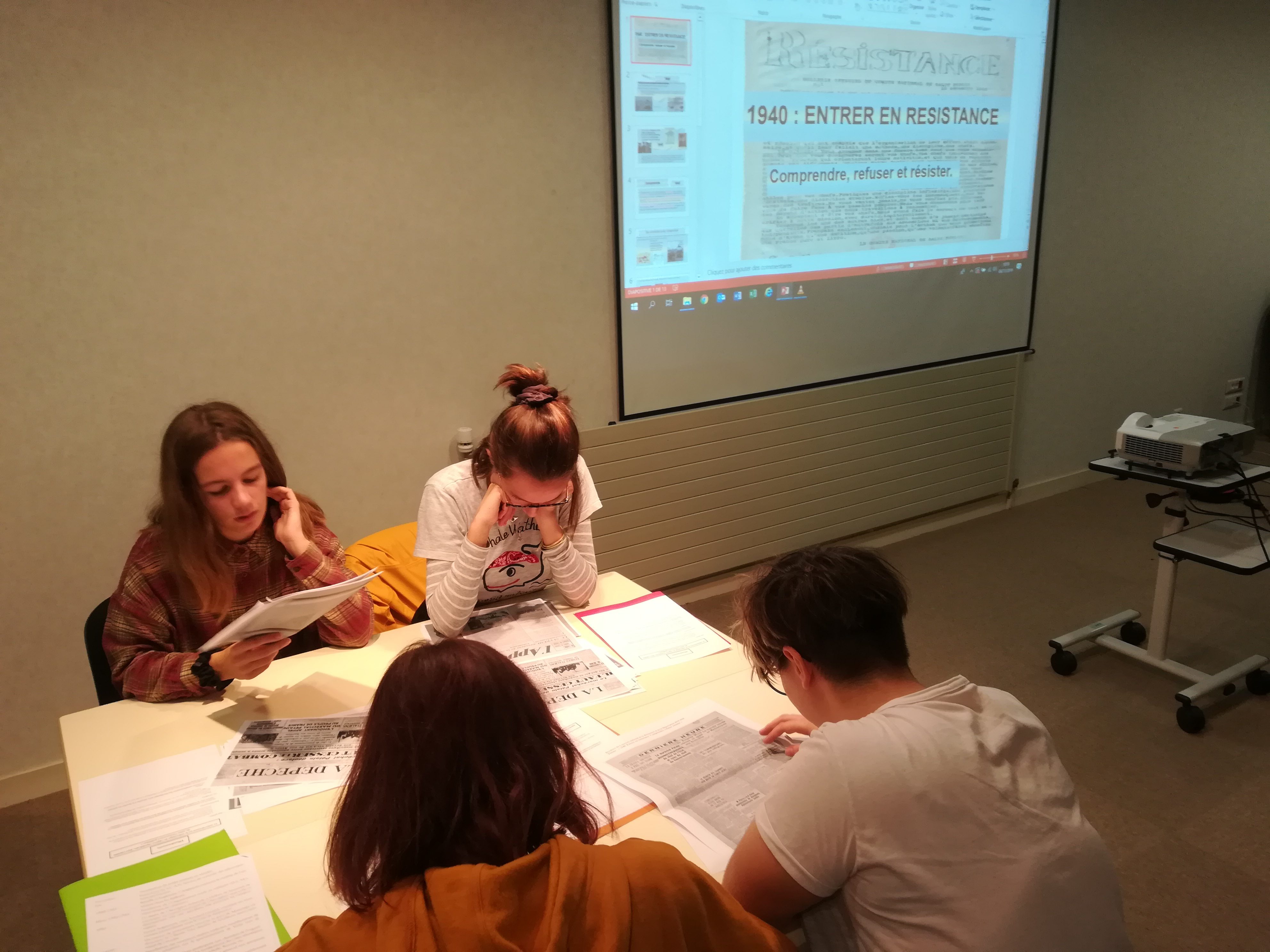 Les L Ves De La Classe G Participent Au Cnrd Lyc E Atlantique